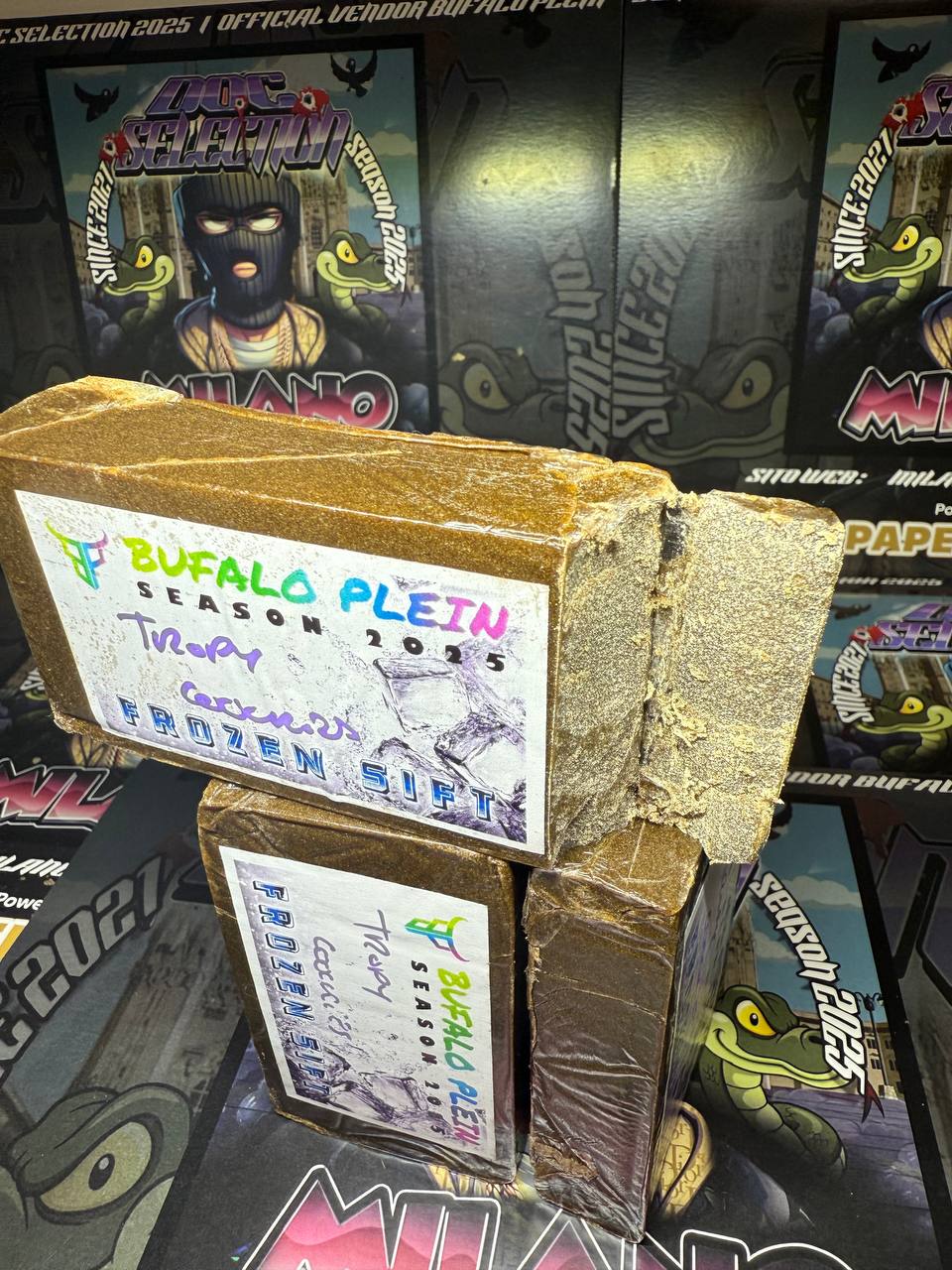 Frozen Gold Line Bufalo Plein - TROPY COOKIES