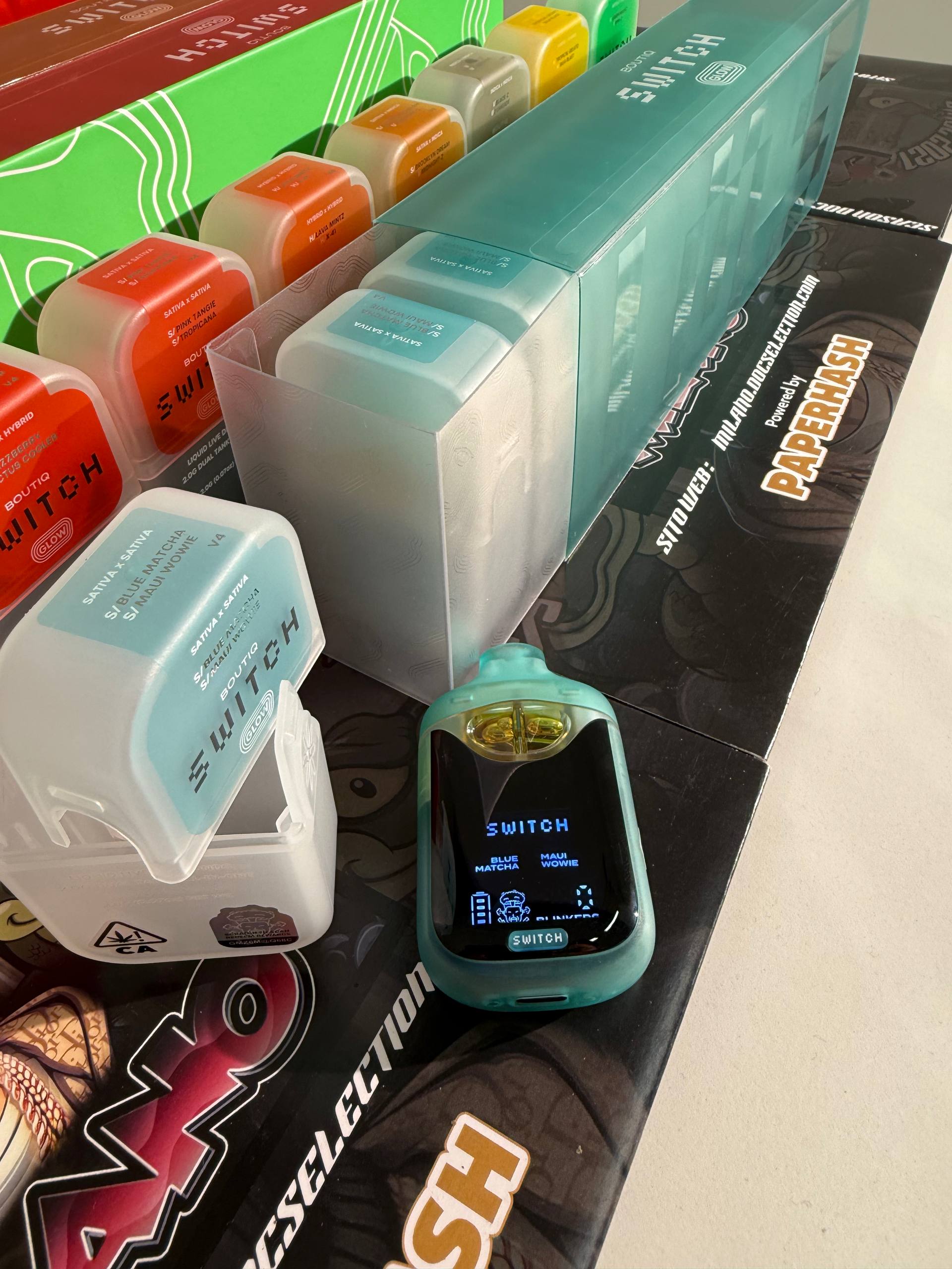 Vape T.H.C. 90%  Switch Boutique 2gr - BLUE MATCHA & MAUI WOWIEW 